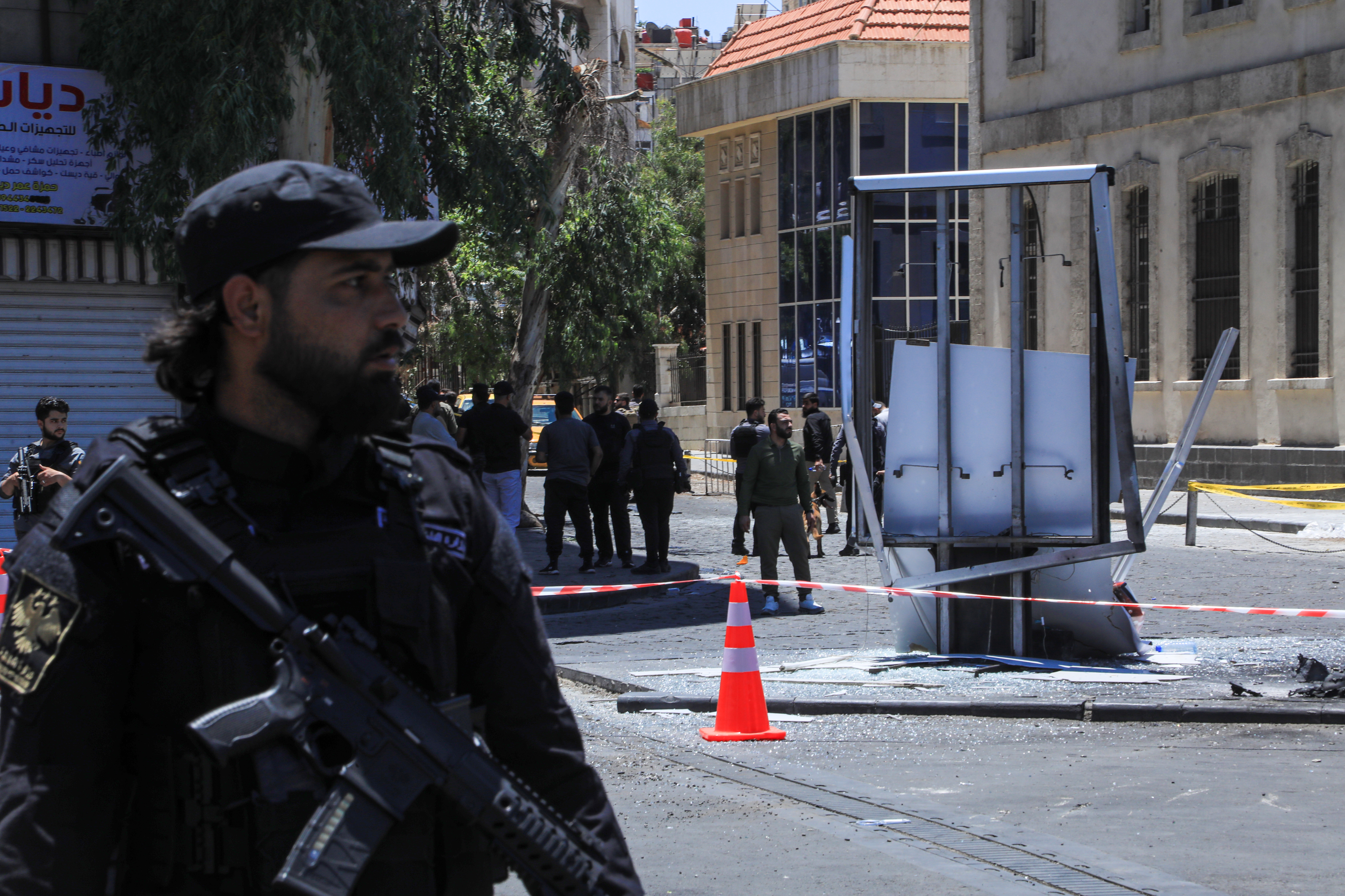 GÜNCELLEME - Suriye'nin başkenti Şam'da meydana gelen patlamalarda 18 kişi yaralandı