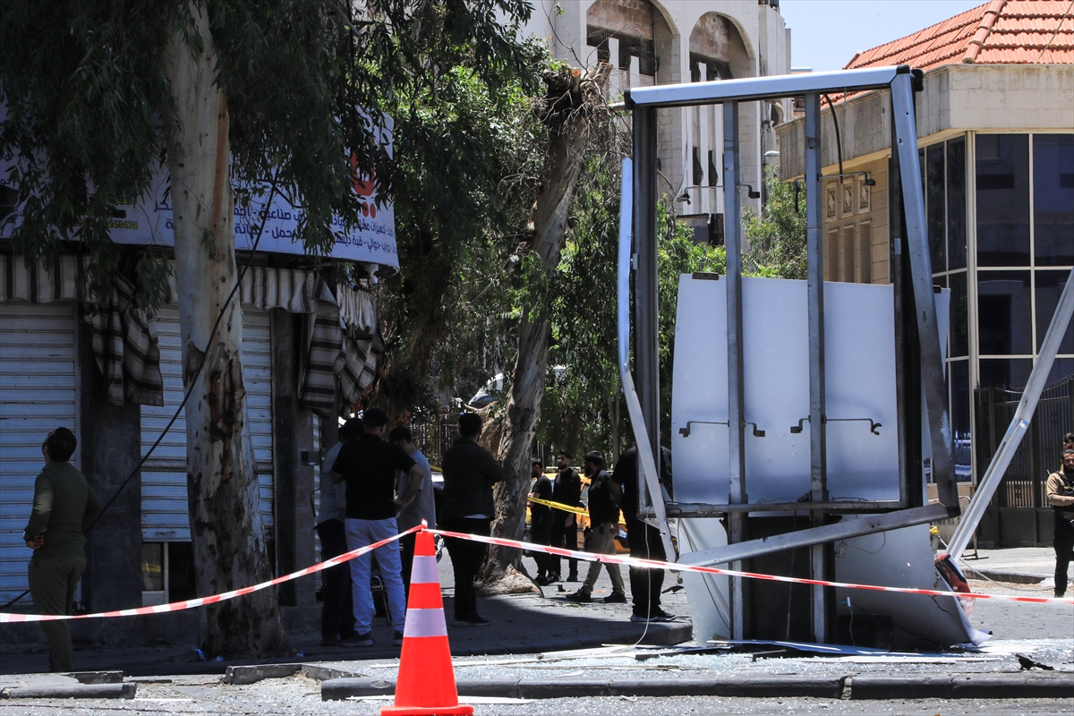GÜNCELLEME - Suriye'nin başkenti Şam'da meydana gelen patlamalarda 18 kişi yaralandı