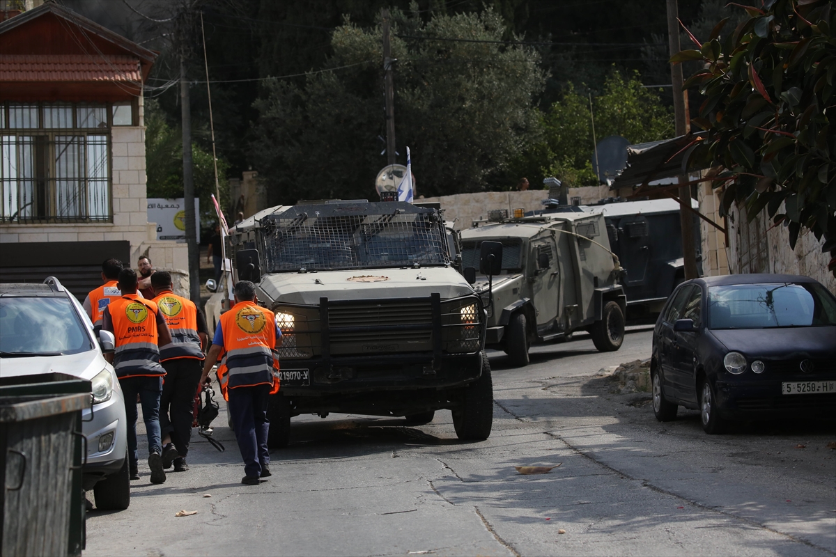 İsrail: Batı Şeria'da 20 Filistinli gözaltına alındı
