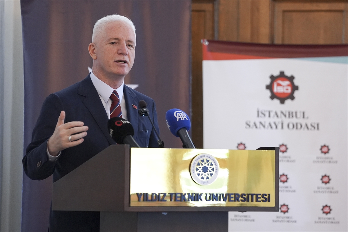 YTÜ'nün "Endüstriyel Tasarım ve Prototipleme Merkezi" tanıtıldı
