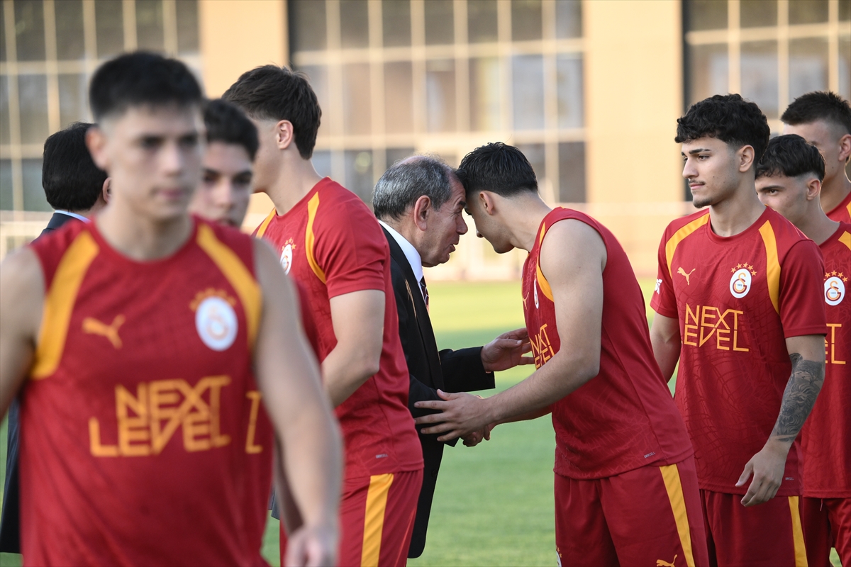 Galatasaray Kulübü Başkanı Dursun Özbek'ten gündeme dair açıklamalar: