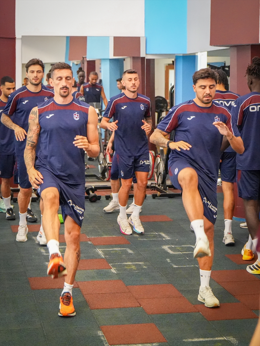 Trabzonspor: Yeni sezona çift antrenmanla hazırlanıyor
