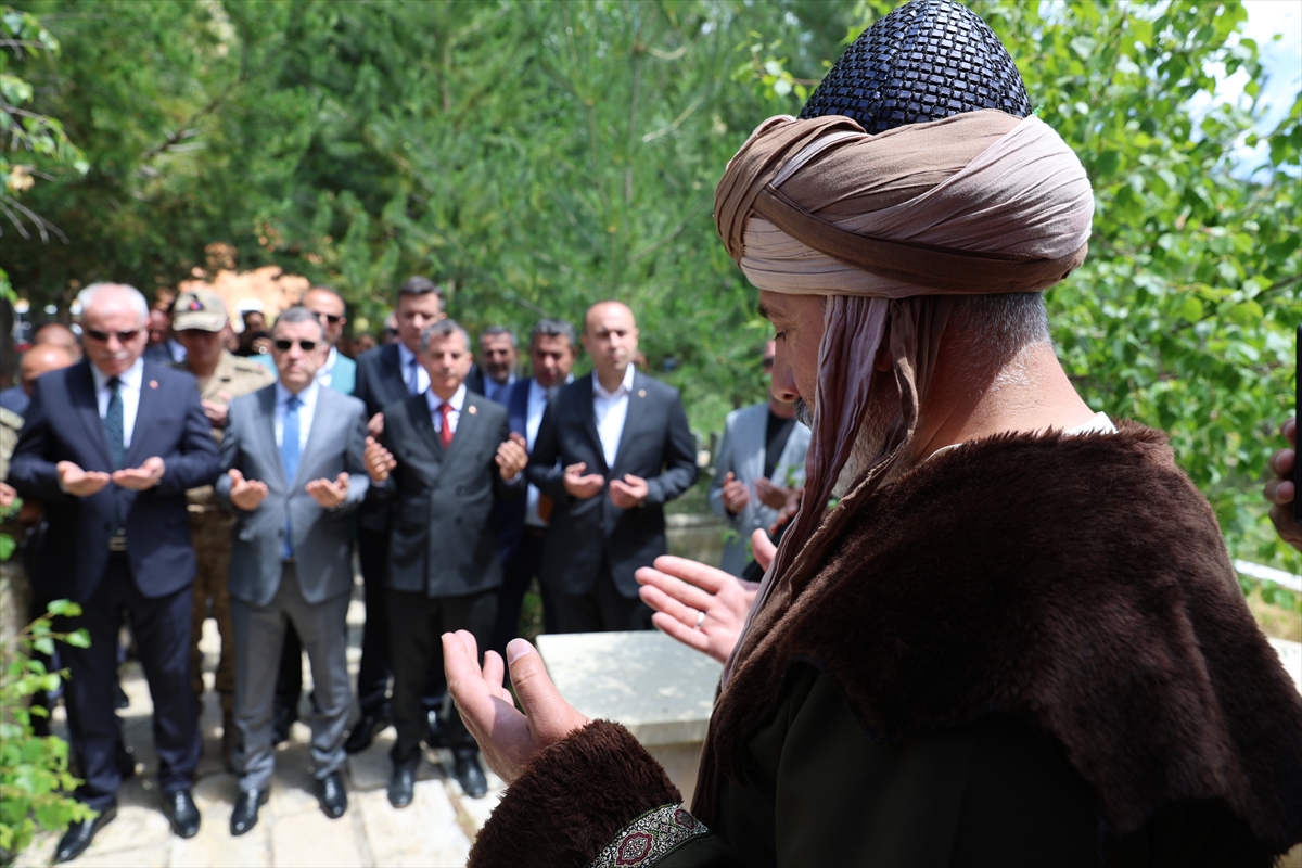 Bayburt Dede Korkut Şöleni başladı