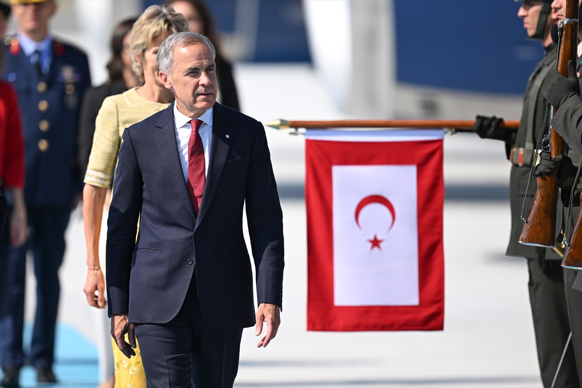 NATO ANKARA ZİRVESİ - Kanada Başbakanı Carney, Ankara'ya geldi