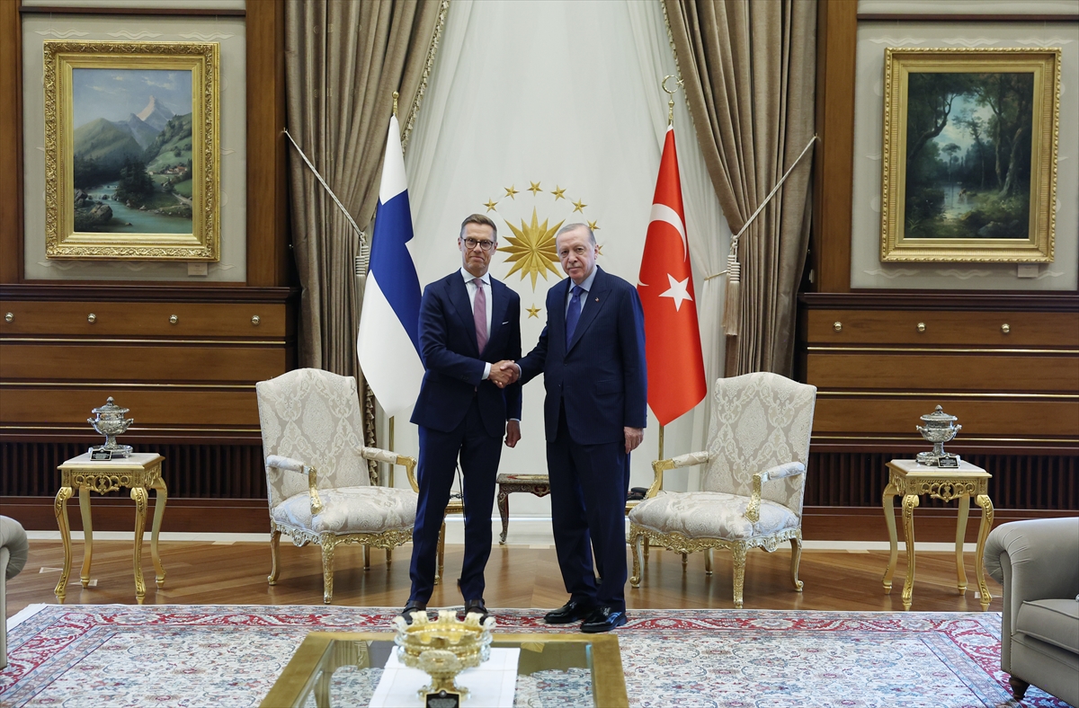 NATO ANKARA ZİRVESİ - Cumhurbaşkanı Erdoğan, Finlandiya Cumhurbaşkanı Stubb ile görüştü
