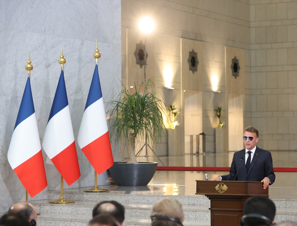 Şara ve Macron: Suriye-Fransa ilişkilerinde yeni dönem