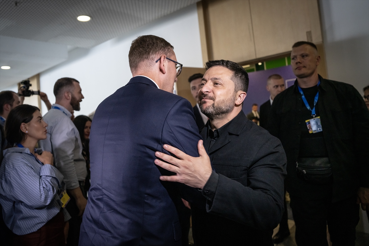 Zelenskiy: Ankara'da temaslarda bulundum