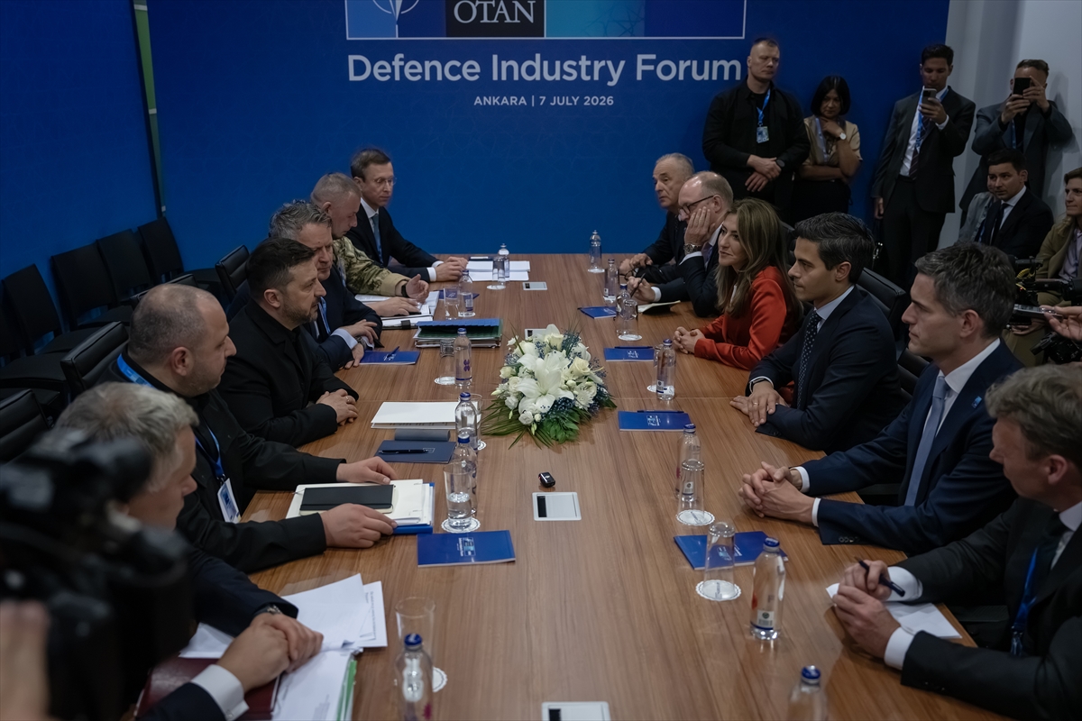 Zelenskiy: Ankara'da temaslarda bulundum