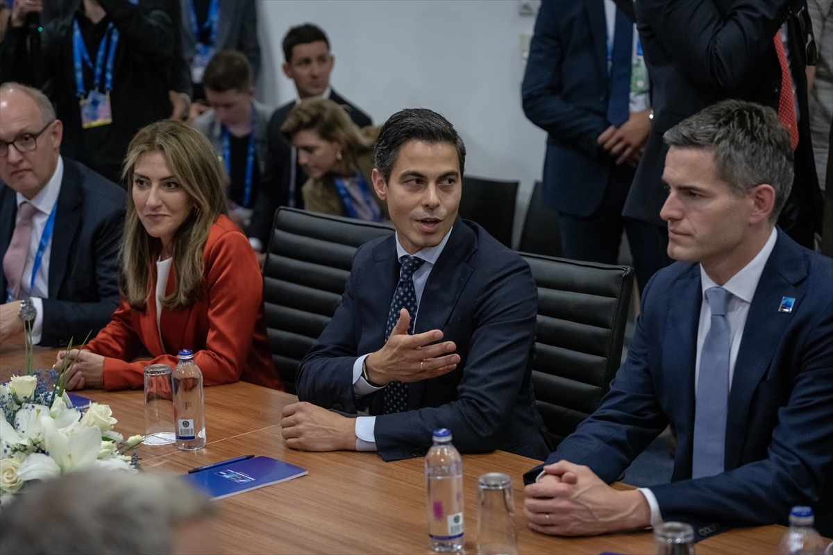 Zelenskiy: Ankara'da temaslarda bulundum