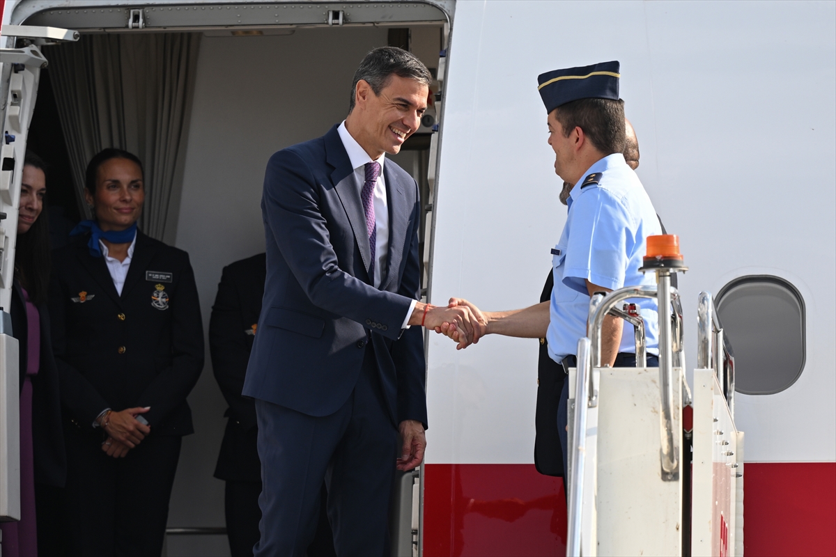 Sanchez: NATO Zirvesi için Ankara'da