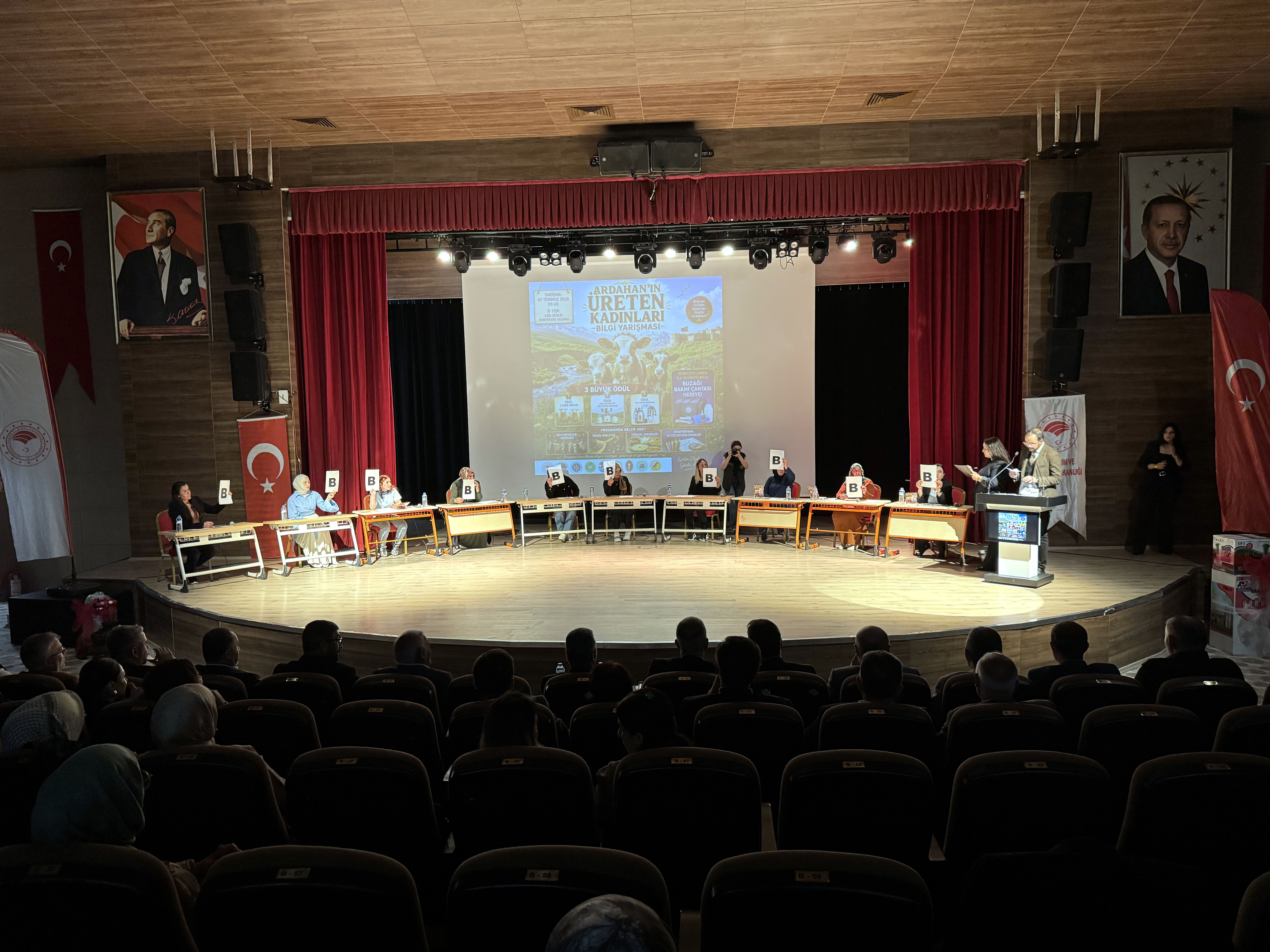 "Ardahan'ın Üreten Kadınları Bilgi Yarışması" düzenlendi