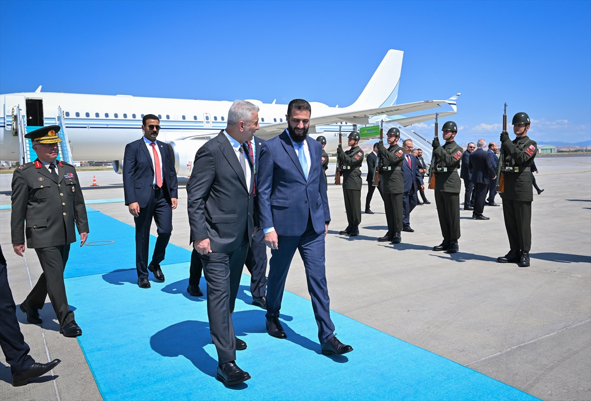 NATO ANKARA ZİRVESİ - Suriye Cumhurbaşkanı Ahmed Şara Ankara'ya geldi