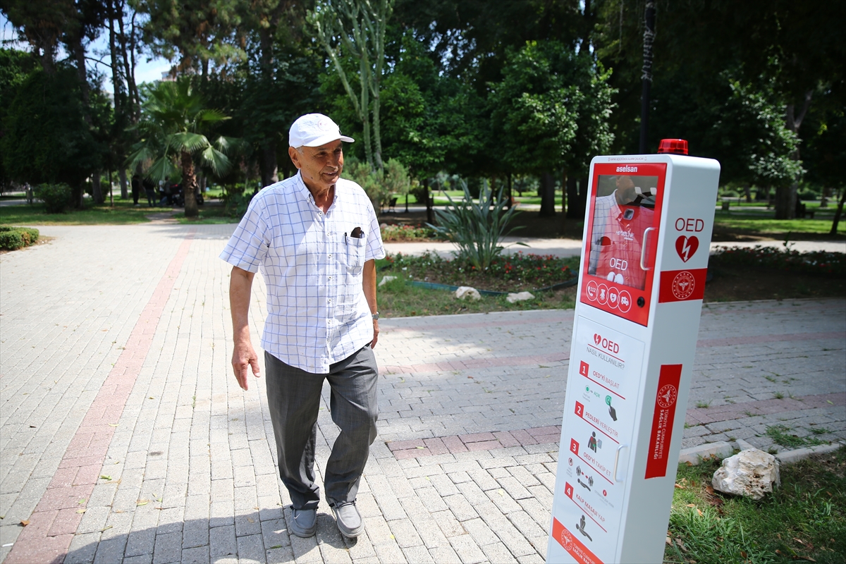 Ani kalp durmalarına karşı üretilen yerli cihaz Adana'da hizmete sunuldu