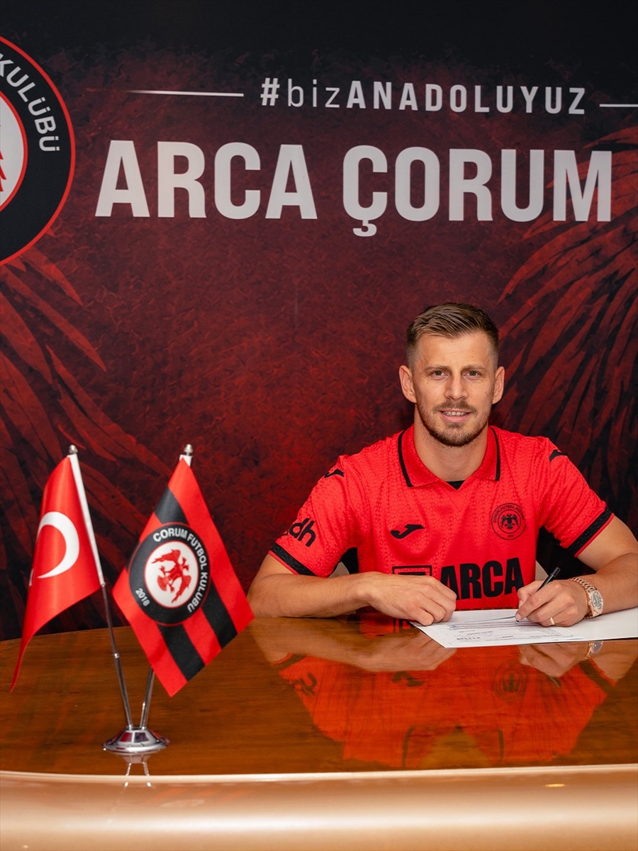 Çorum FK: Ylber Ramadani'yi transfer etti
