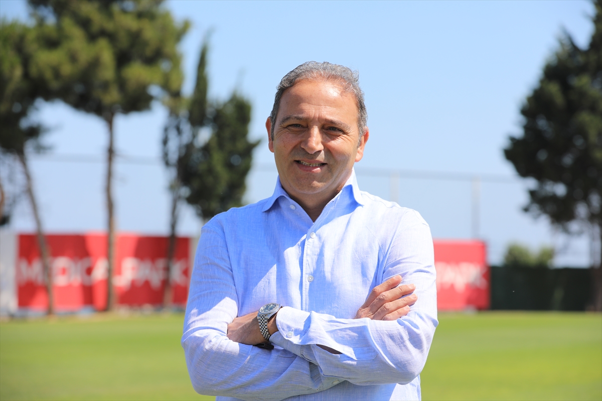 Fuat Çapa: 7-8 oyuncumuza teklif var