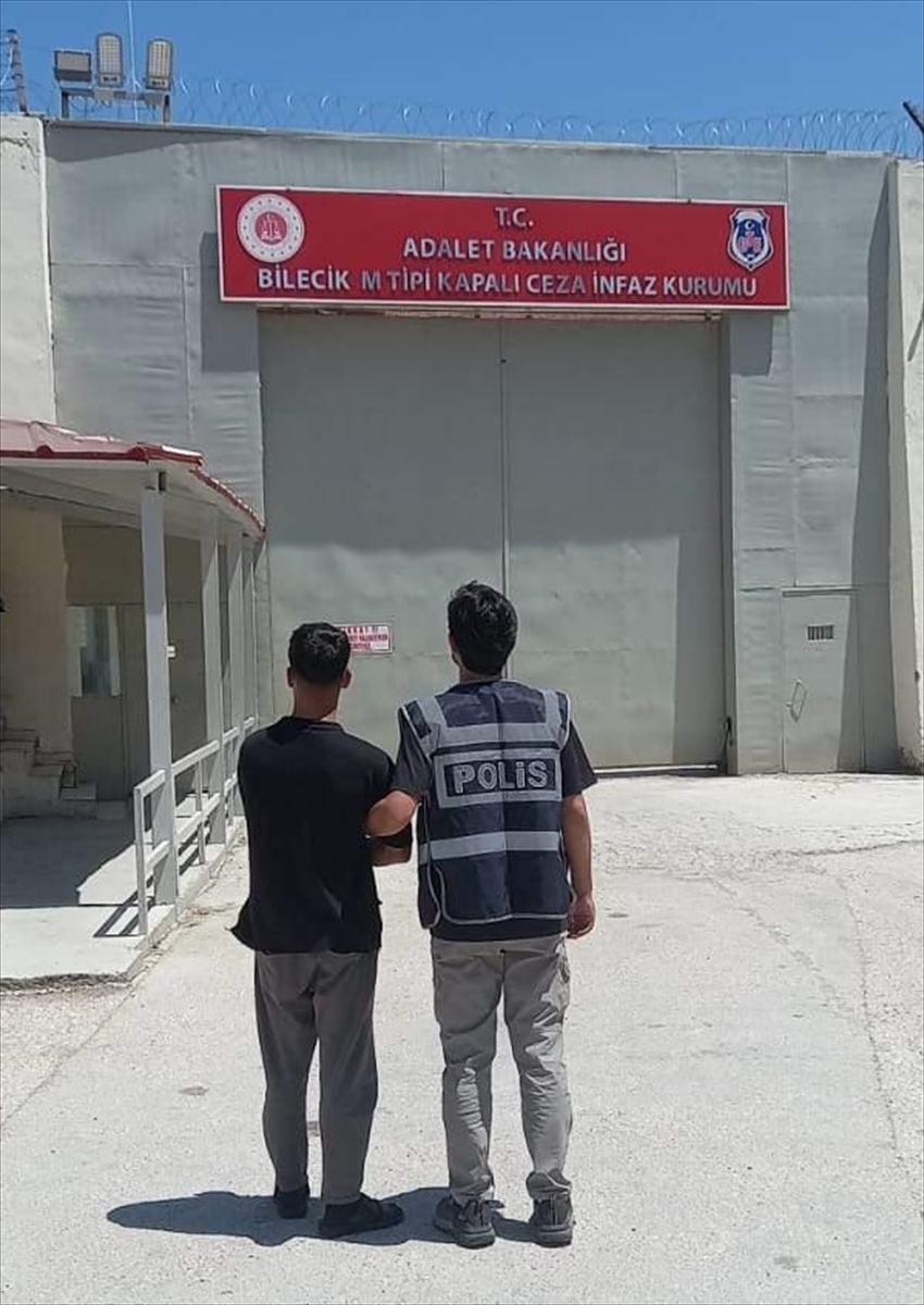 Bilecik'te Askeri Personel Kimliğiyle Dolandırıcılık Yapan Zanlı Tutuklandı