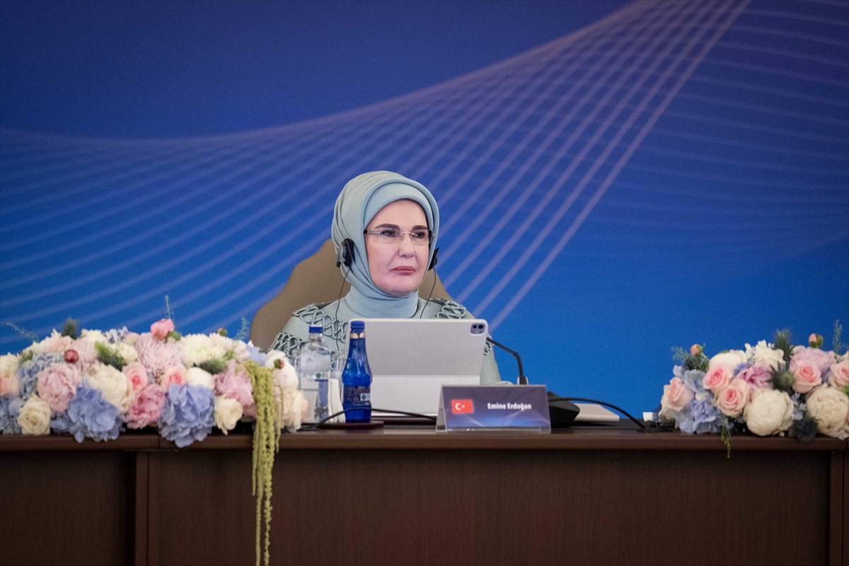 NATO ANKARA ZİRVESİ - Emine Erdoğan, NATO marjında lider eşleriyle Çankaya Köşkü'nde bir araya geldi: