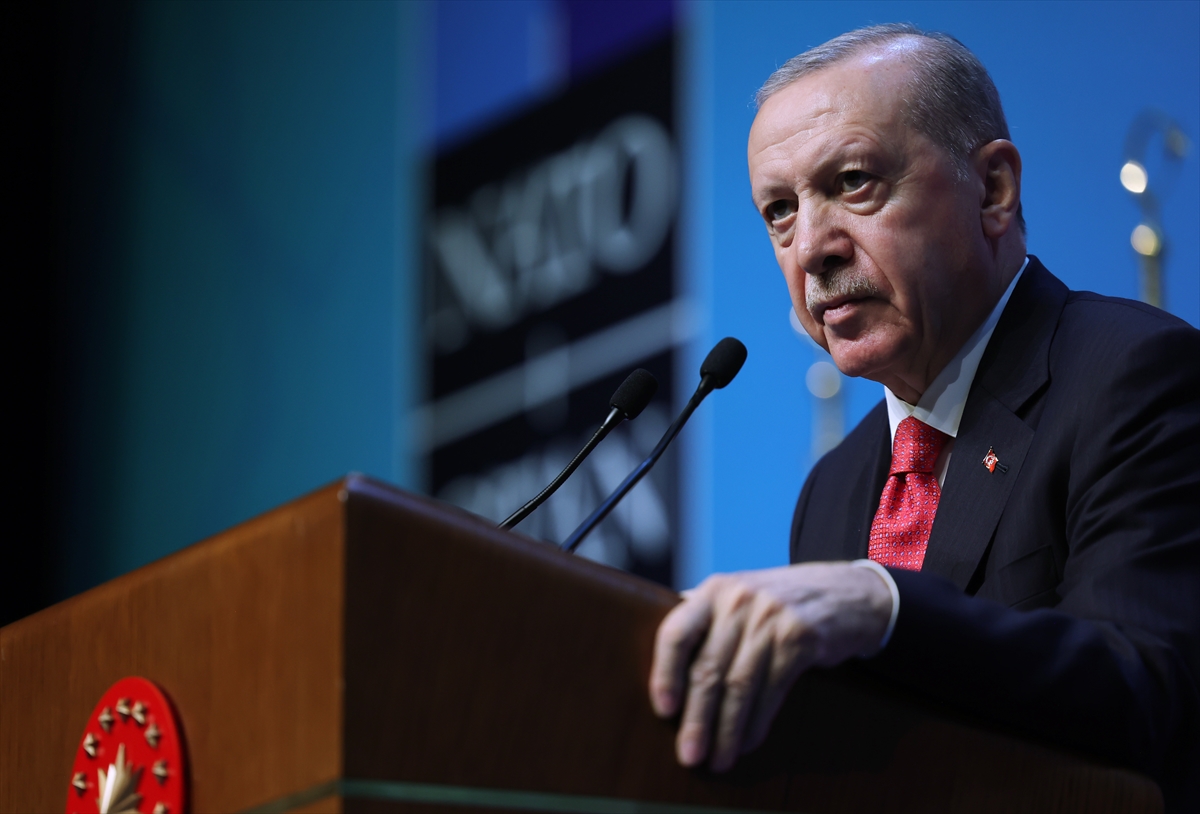 Ardahan'da bıçaklı kavgada 1 kişi yaralandı