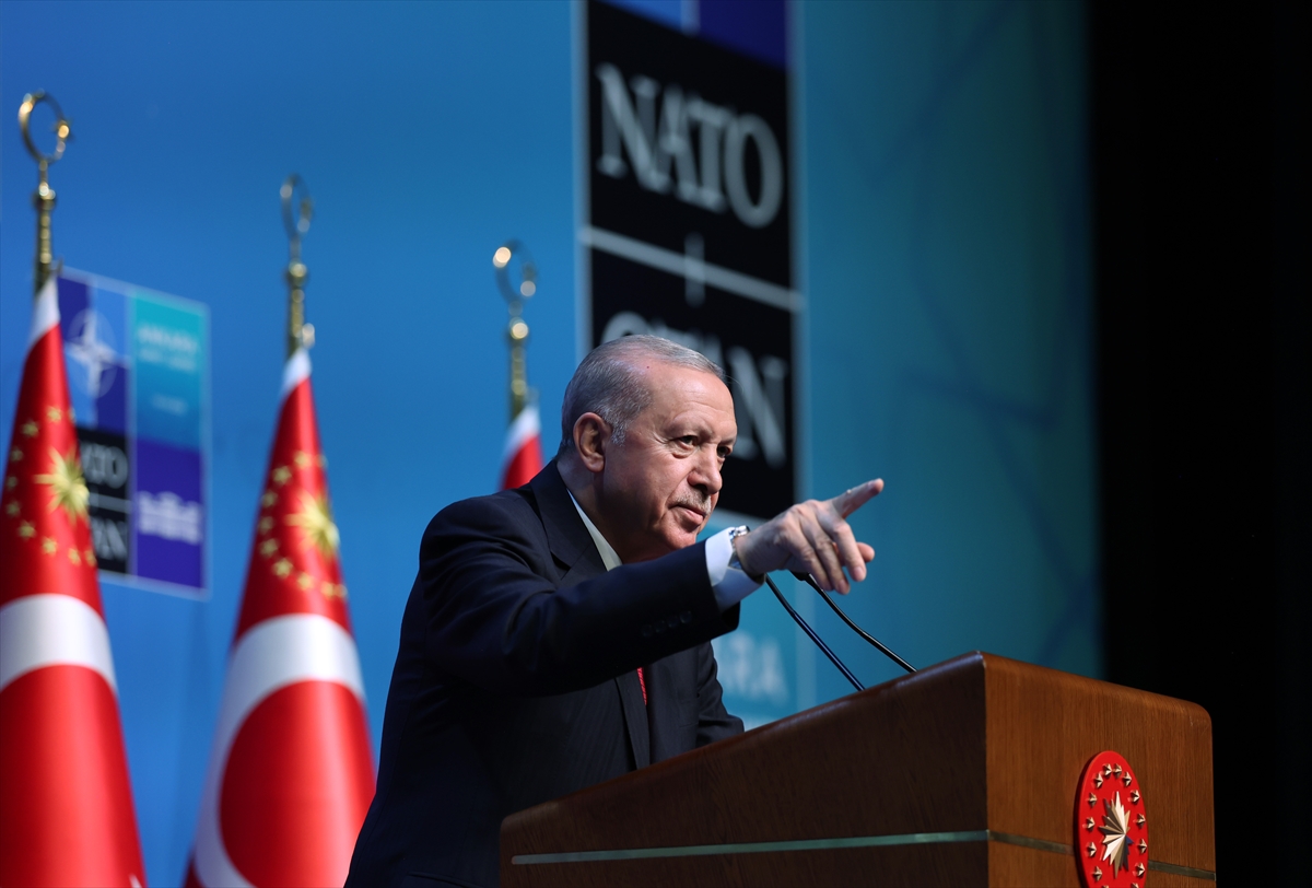 Erdoğan: NATO'nun temellerini Ankara'da attık