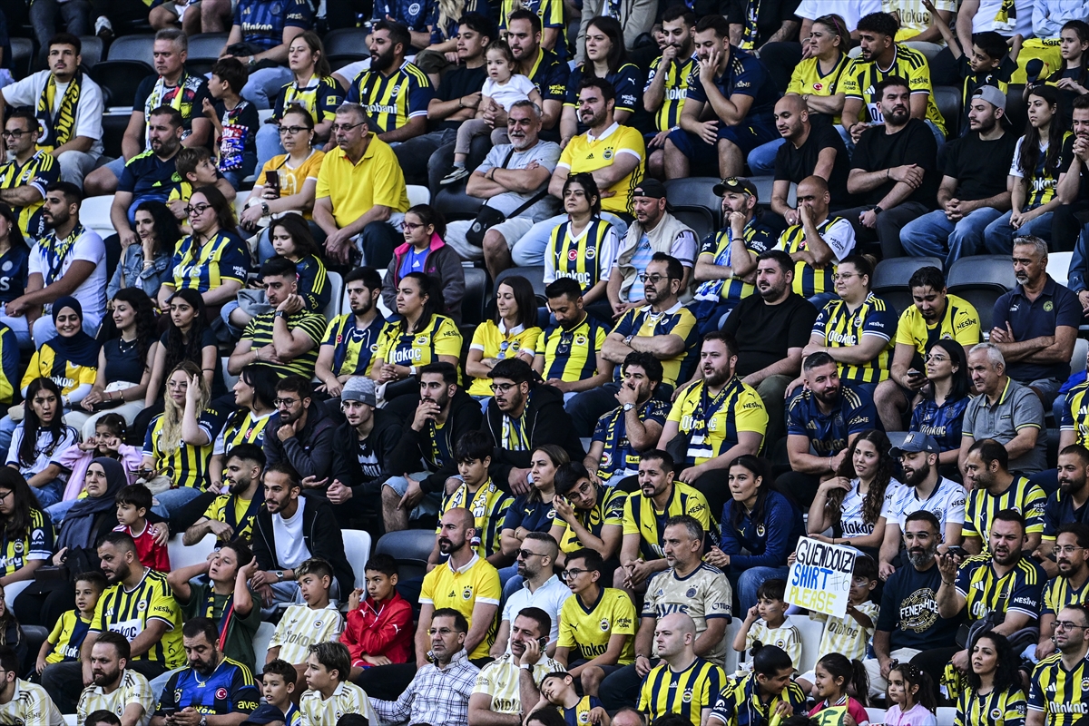 Fenerbahçe: Admira Wacker'ı 5-0 yendik
