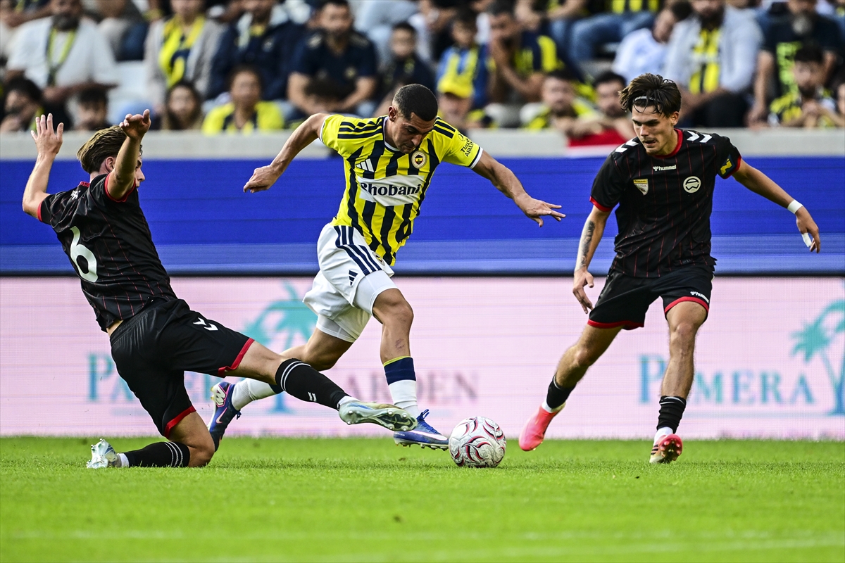 Fenerbahçe: Admira Wacker'ı 5-0 yendik