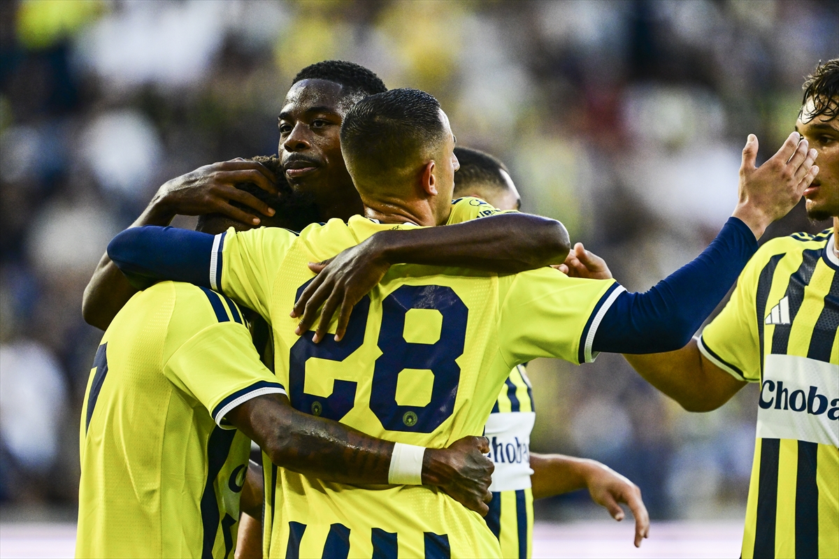 Fenerbahçe: Admira Wacker'ı 5-0 yendik