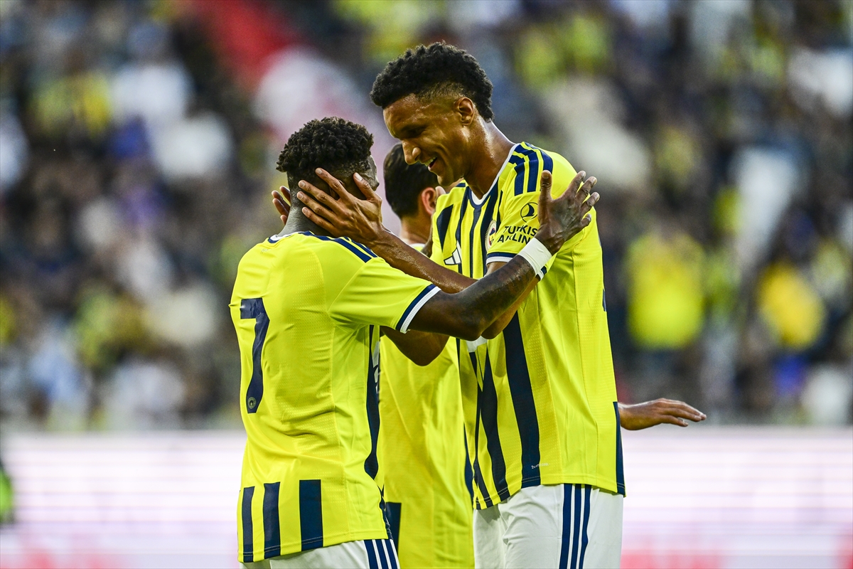 Fenerbahçe: Admira Wacker'ı 5-0 yendik