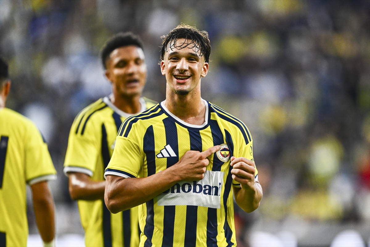 Fenerbahçe: Admira Wacker'ı 5-0 yendik