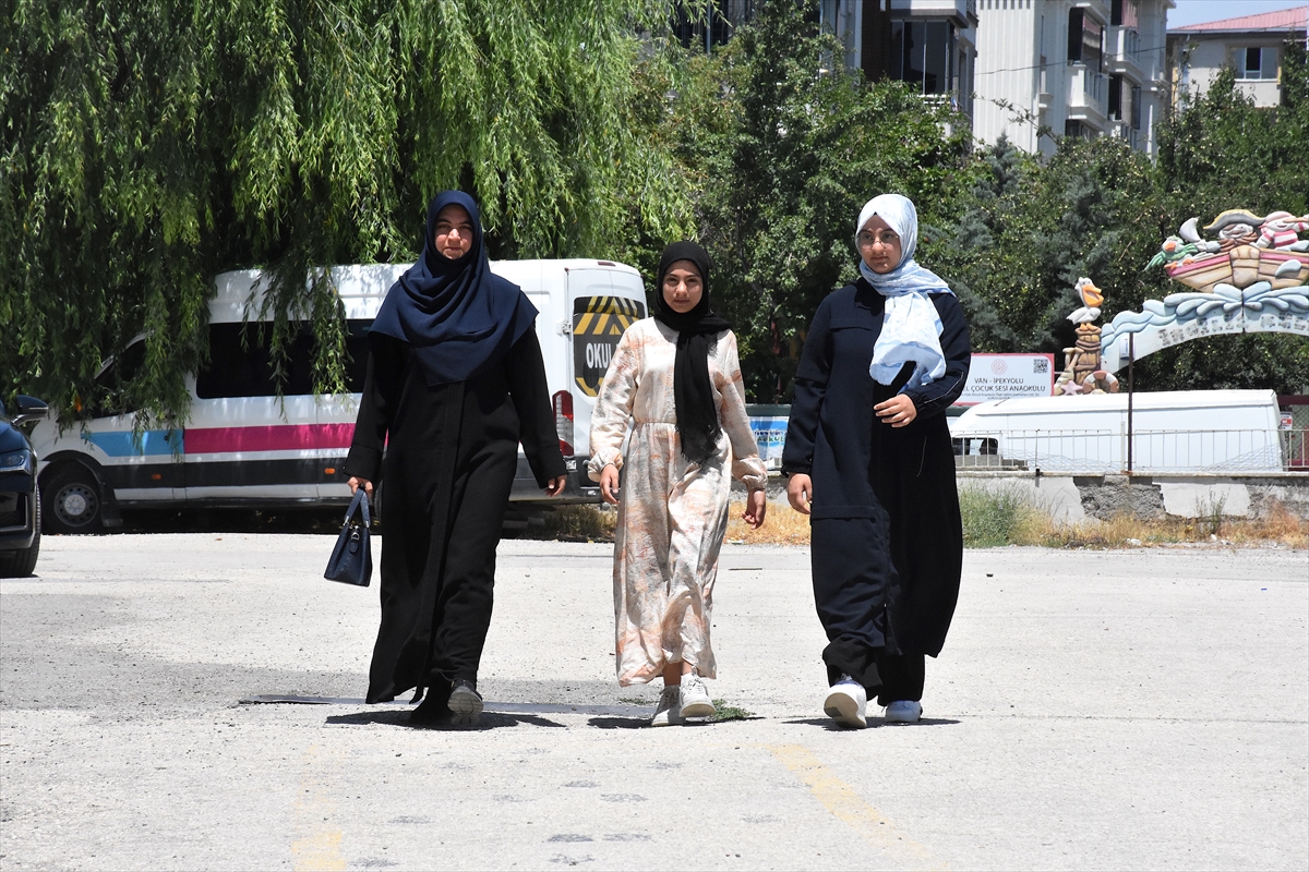 Meryem Sakman: LGS'de 500 tam puan aldım