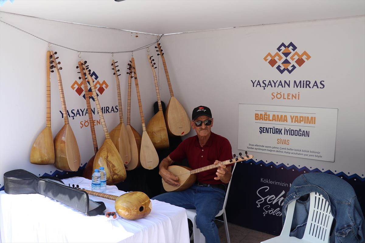 Sivas'ta Yaşayan Miras Şöleni Başladı