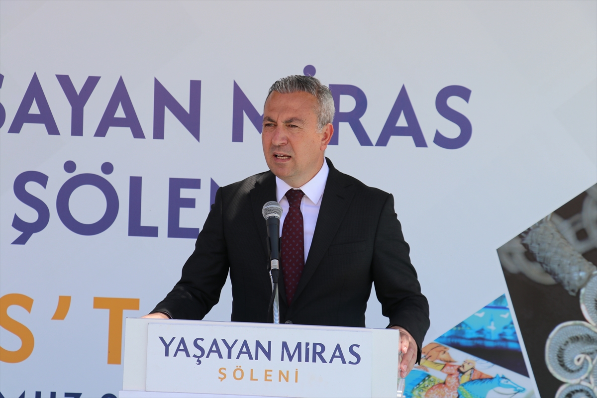 Sivas'ta Yaşayan Miras Şöleni Başladı