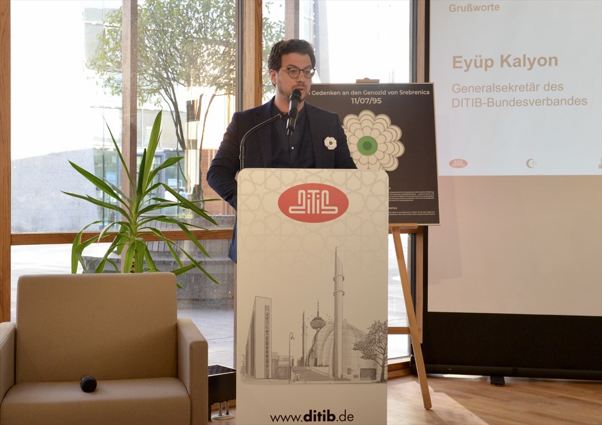 Köln: Srebrenitsa kurbanları anıldı