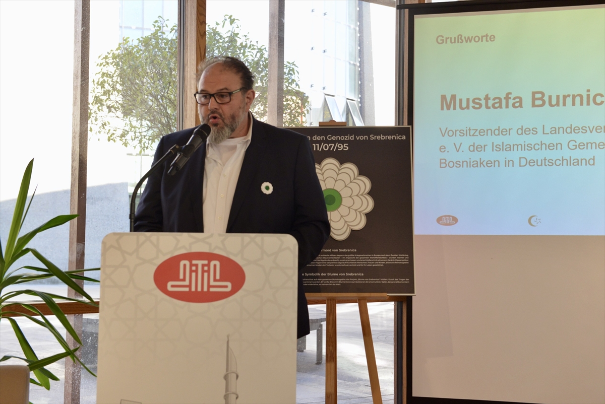 Köln: Srebrenitsa kurbanları anıldı
