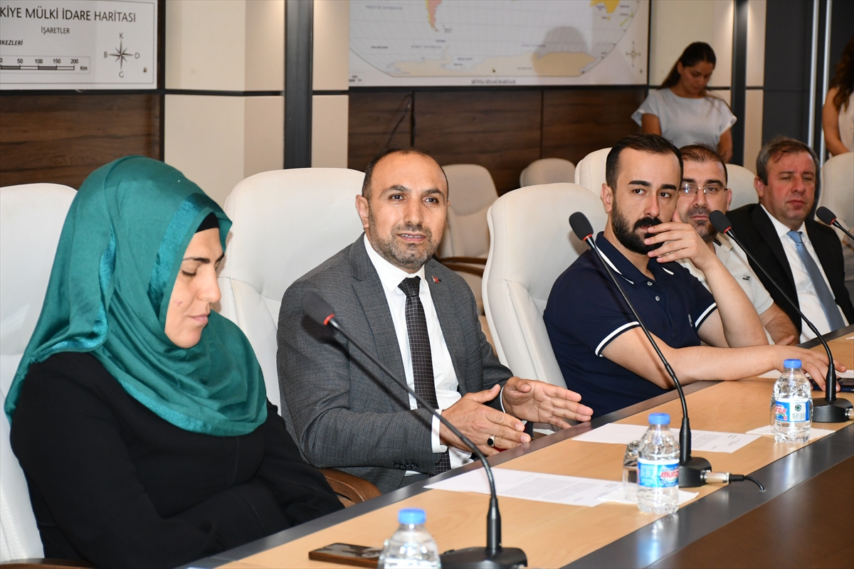 Rektör Demir: 15 Temmuz gazilerine minnettarız