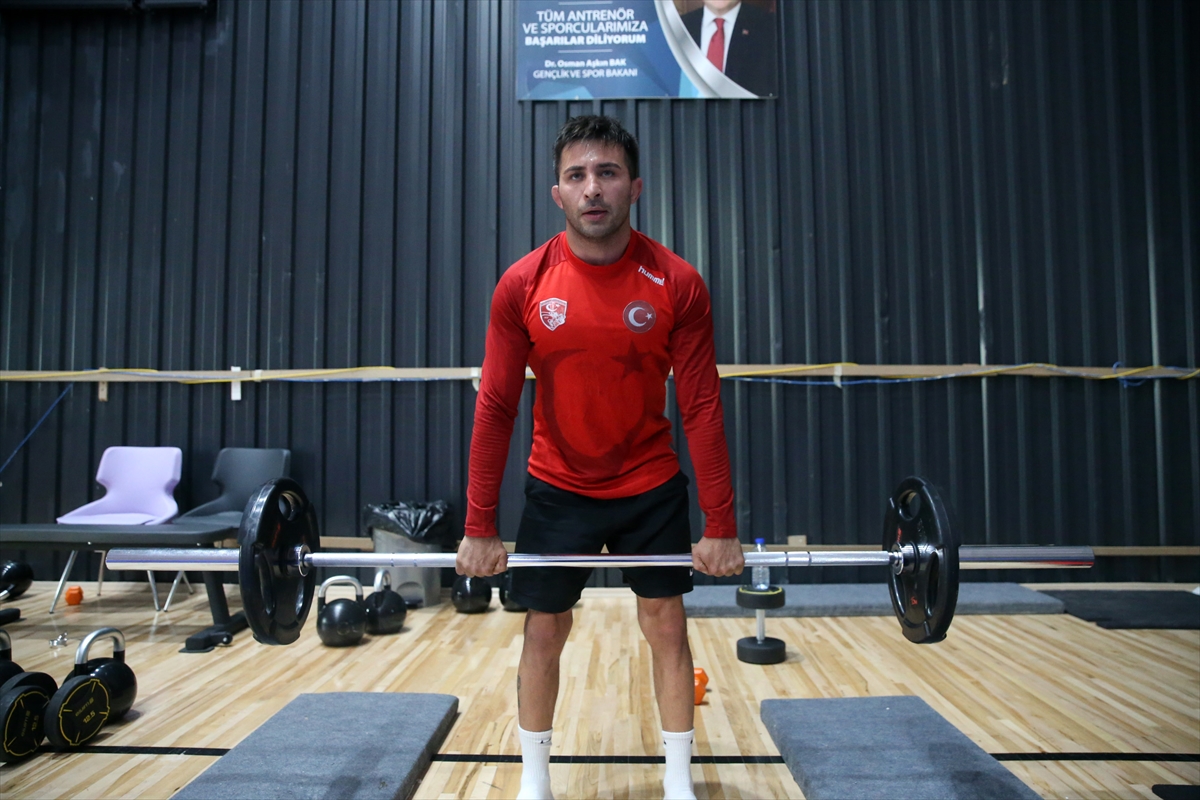 Süleyman Atlı: Olimpiyat madalyası kariyerimdeki tek eksik
