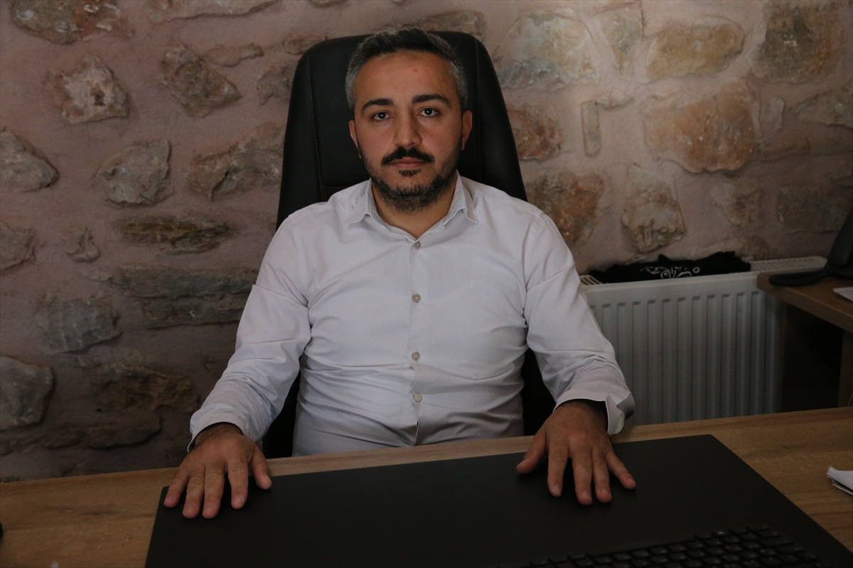 Gazi Sarman: 15 Temmuz'u savuşturduk