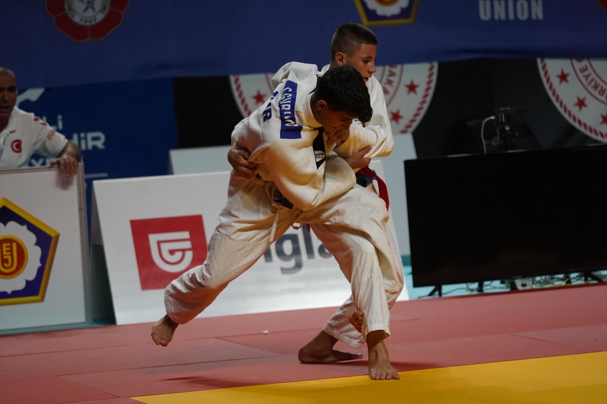 Yıldızlar Avrupa Judo Kupası Kocaeli'de Başladı