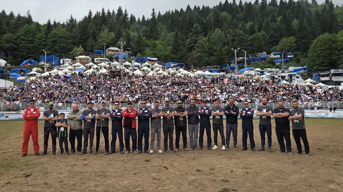 Artvin Festivali'nde boğa güreşleri nefes kesti