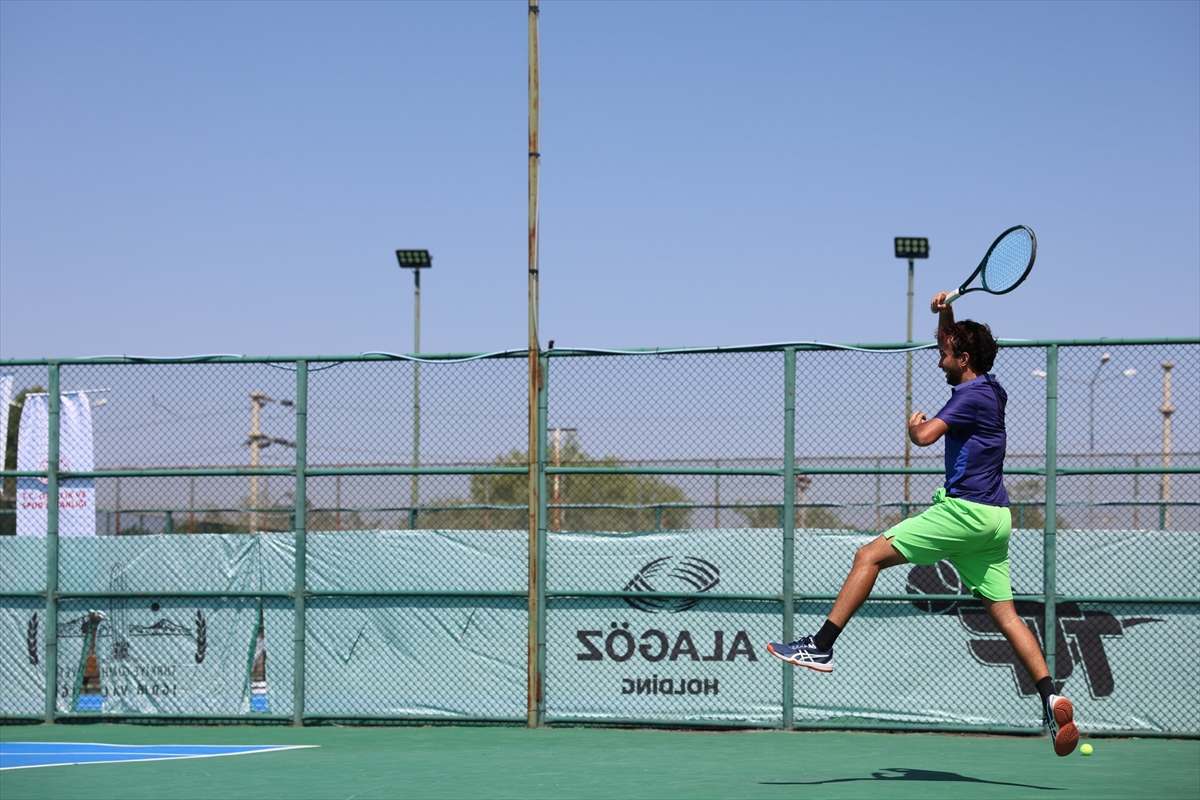 Iğdır Kayısı Cup Tenis Turnuvası Sona Erdi