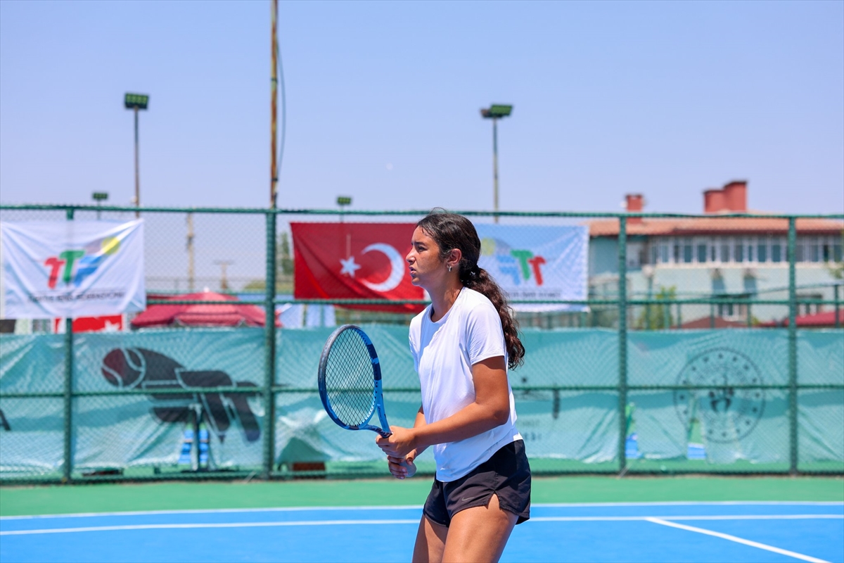 Iğdır Kayısı Cup Tenis Turnuvası Sona Erdi