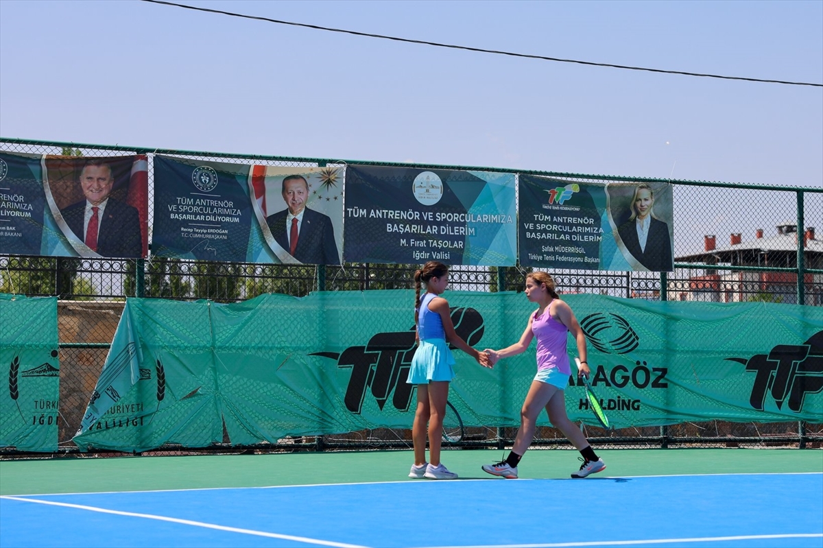 Iğdır Kayısı Cup Tenis Turnuvası Sona Erdi
