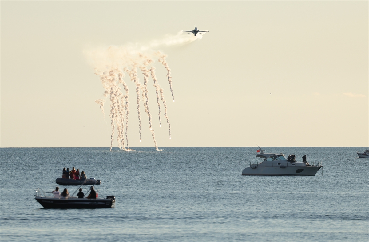 SOLOTÜRK Zonguldak'ta nefes kesti