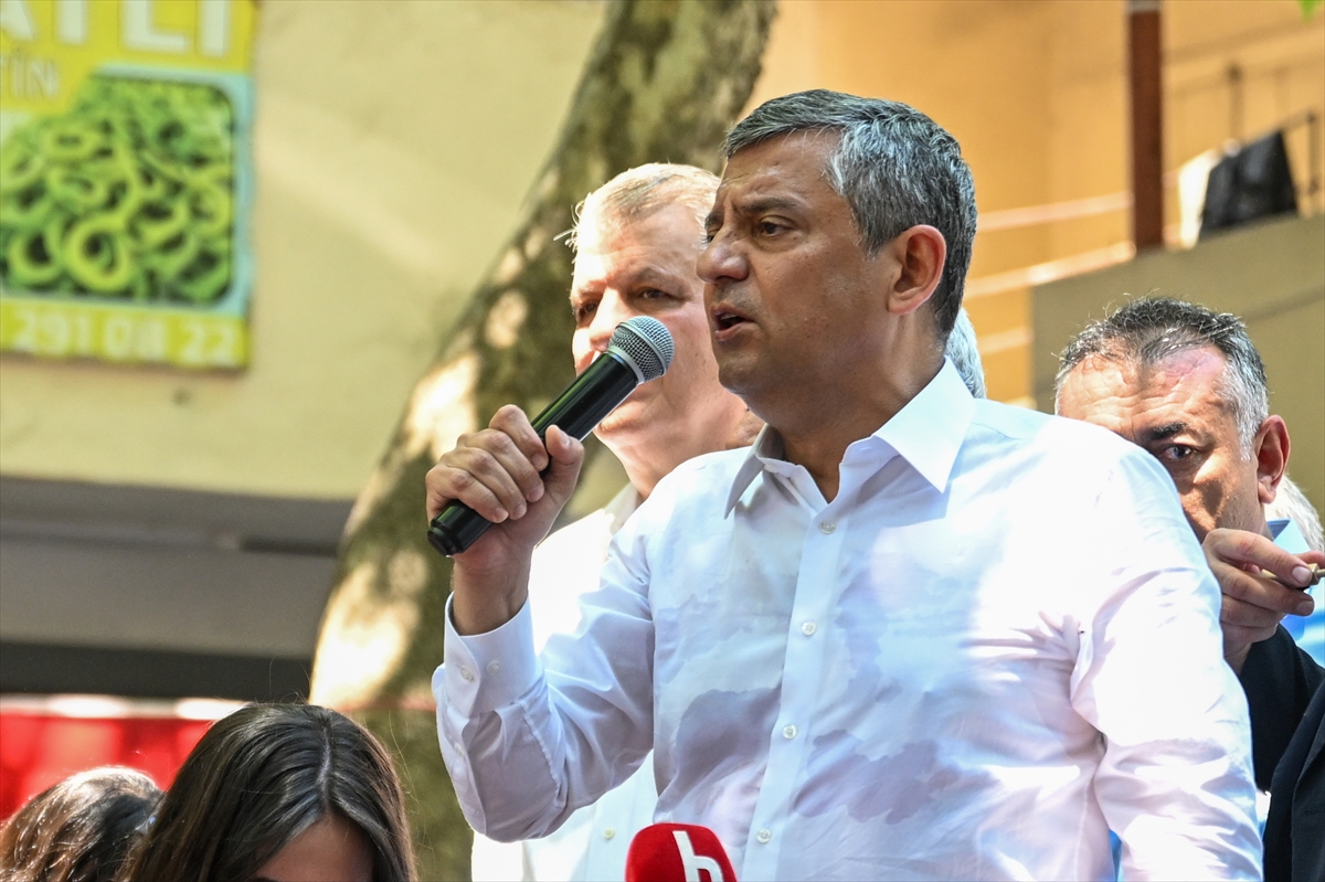 Özgür Özel: Partiyi geri alacağız
