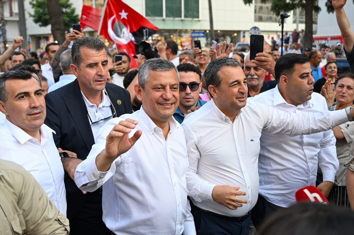Özgür Özel: Partiyi geri alacağız