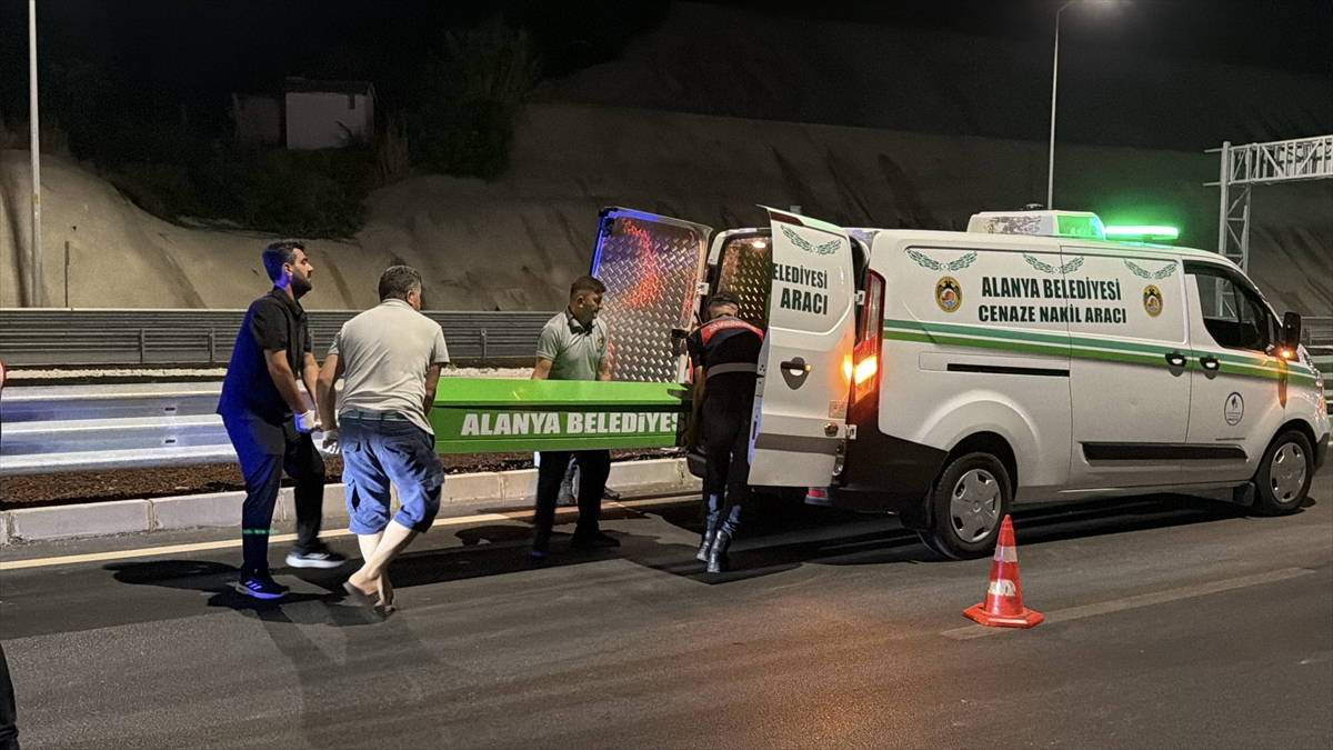 Alanya'da motosiklet kazası: 1 ölü