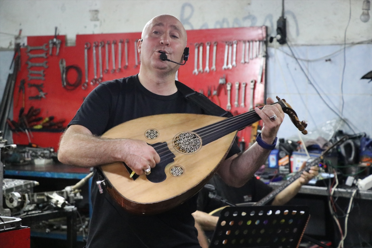 Motor ustaları Grup Sanayi ile konser veriyor