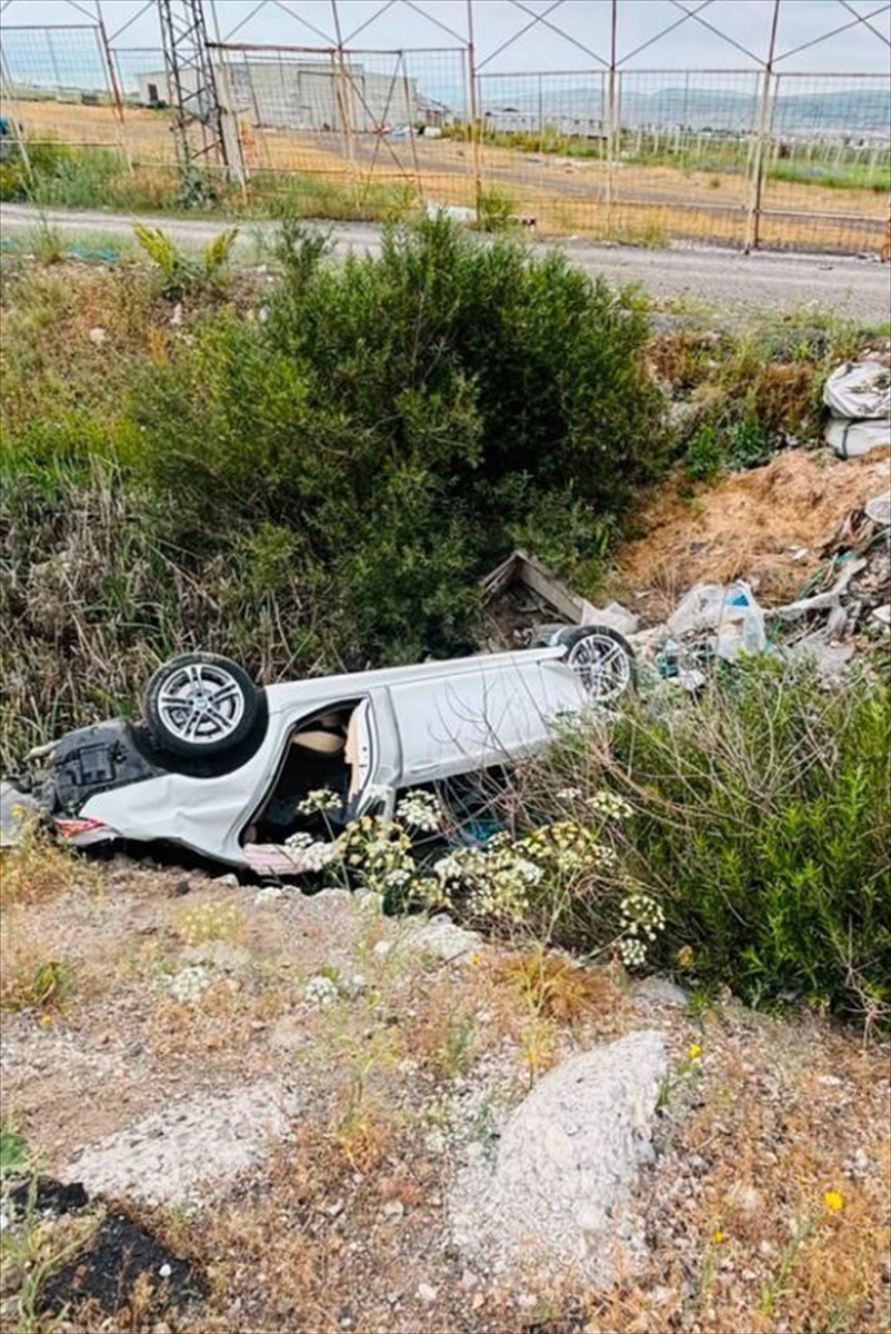 Erzurum'da otomobil devrildi: 1 ölü
