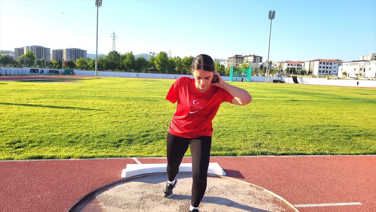 Depremzede Meryem'in hedefi olimpiyatlar
