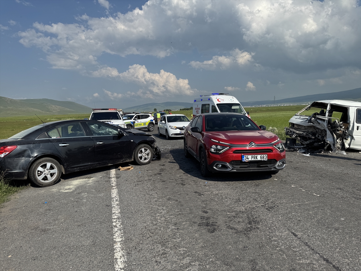 Ardahan'da kaza: 7 yaralı
