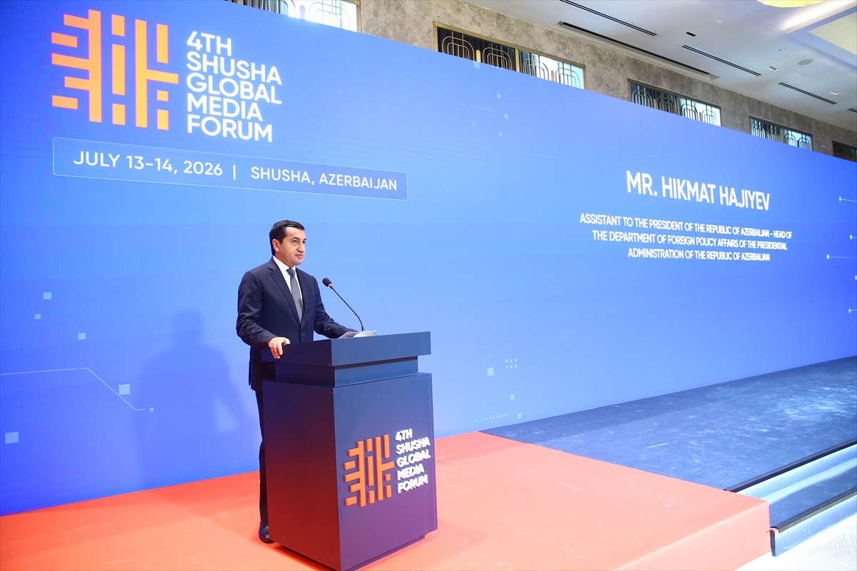 Hacıyev: Medya çatışma söylemini canlı tutuyor